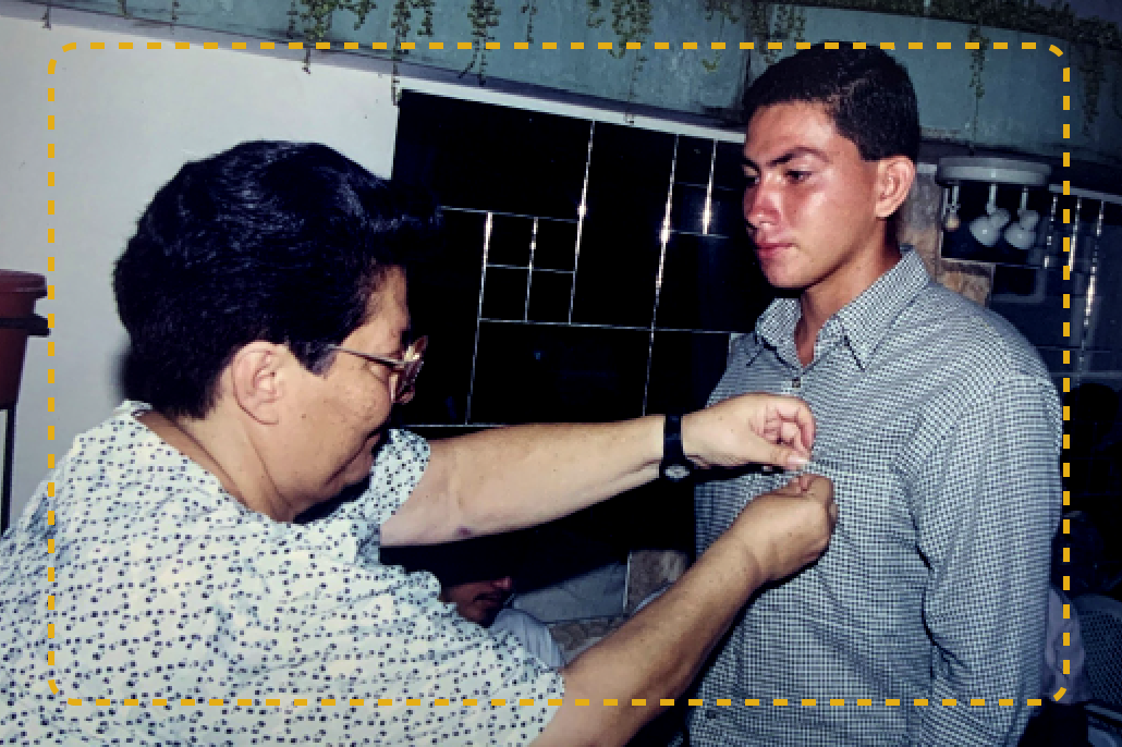 https://santiagoquiroz.ec/wp-content/uploads/2021/08/foto4@2x-1.png